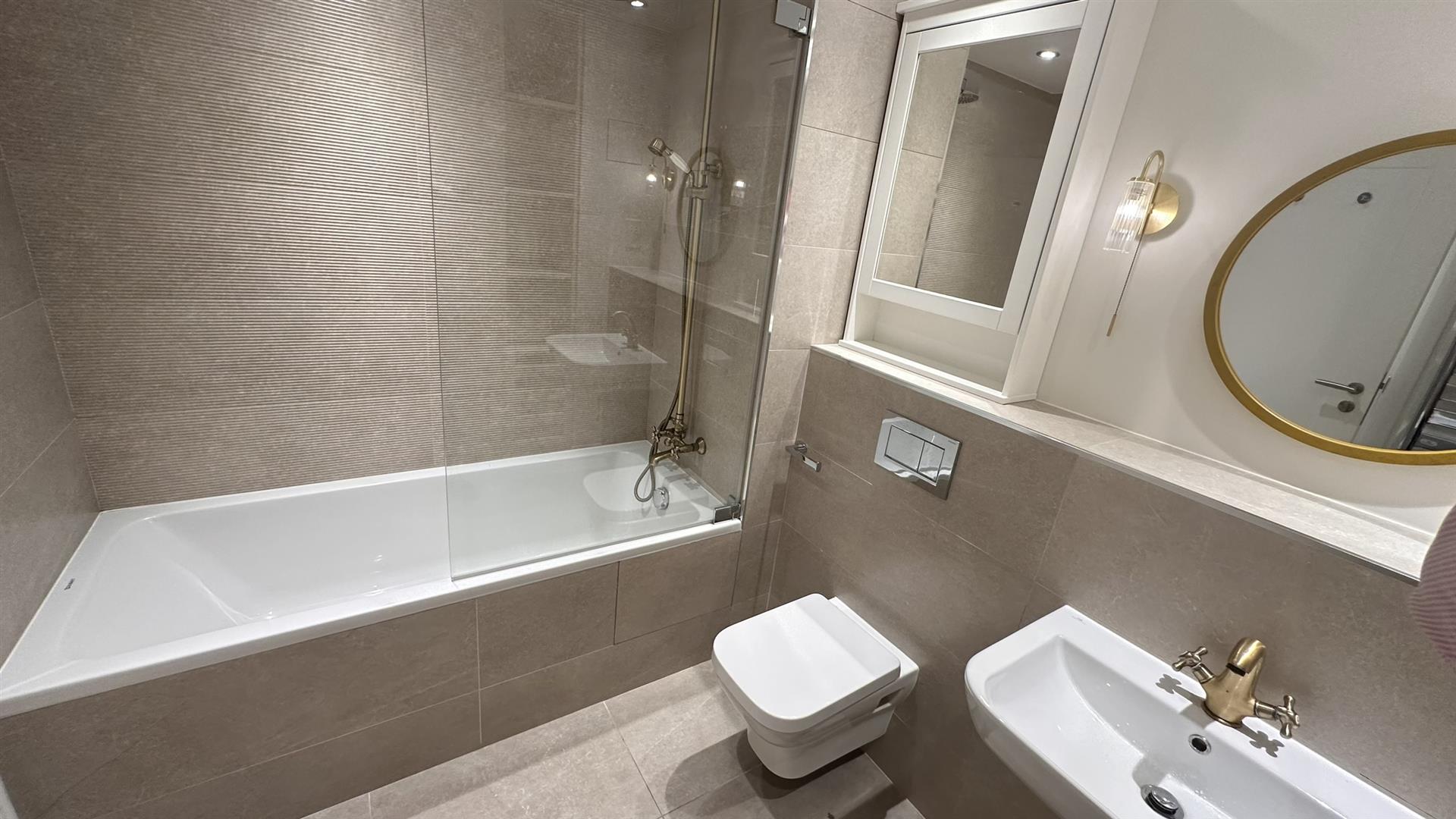 Image of Apartment - 1 Bedrooms - 1 Bathrooms for Rental in Midtown-Gibraltar, Image 9